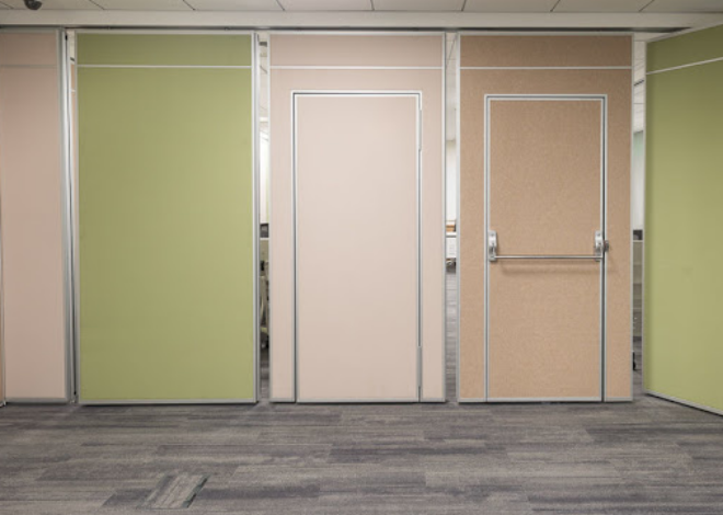 Partisi Lipat Sliding Apa yang Cocok untuk Anda? Cek Ini! Gambar Harga Pireki - Partisi Lipat Sliding Apa yang Cocok untuk Anda? Cek Ini!